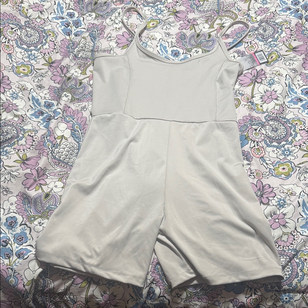 Light Cream Sleeveless Romper
